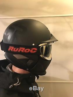 Black Ruroc RG1-X Ski/Snowboard Helmet + goggles, Small