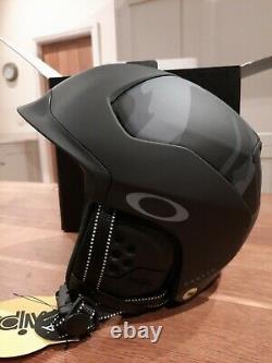 Oakley MOD5 MIPS Ski + Snowboard Helmet Matte Night Camo. Size Small
