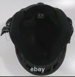 Oakley Mod 5 Factory Pilot Snow Ski helmet matte black medium