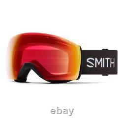 Smith SPHERICAL Series Skyline XL Snow Goggles in Black/ChromaPop PC Red Mirror
