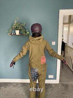 Snowboard/ Ski BURTON One Piece Suit + Helmet + Gloves